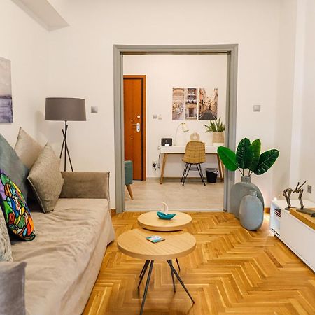 Newly Renovated Apartment 7 Min Walk From Acropolis 雅典 外观 照片