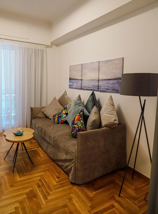 Newly Renovated Apartment 7 Min Walk From Acropolis 雅典 外观 照片