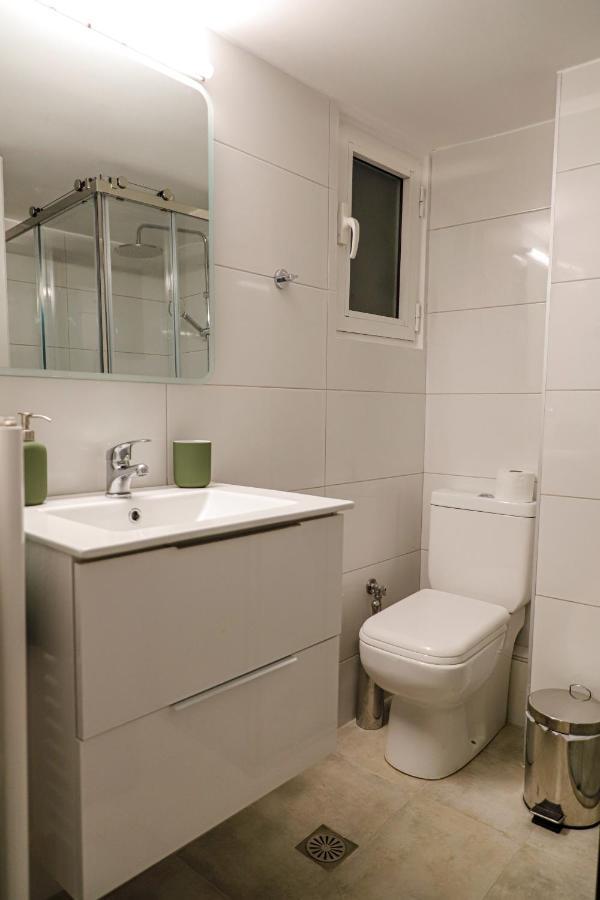 Newly Renovated Apartment 7 Min Walk From Acropolis 雅典 外观 照片