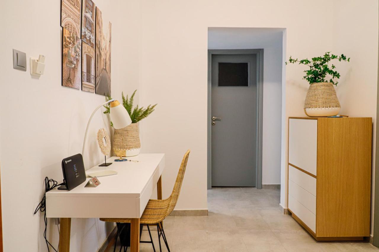 Newly Renovated Apartment 7 Min Walk From Acropolis 雅典 外观 照片