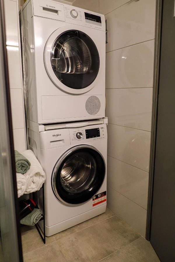 Newly Renovated Apartment 7 Min Walk From Acropolis 雅典 外观 照片